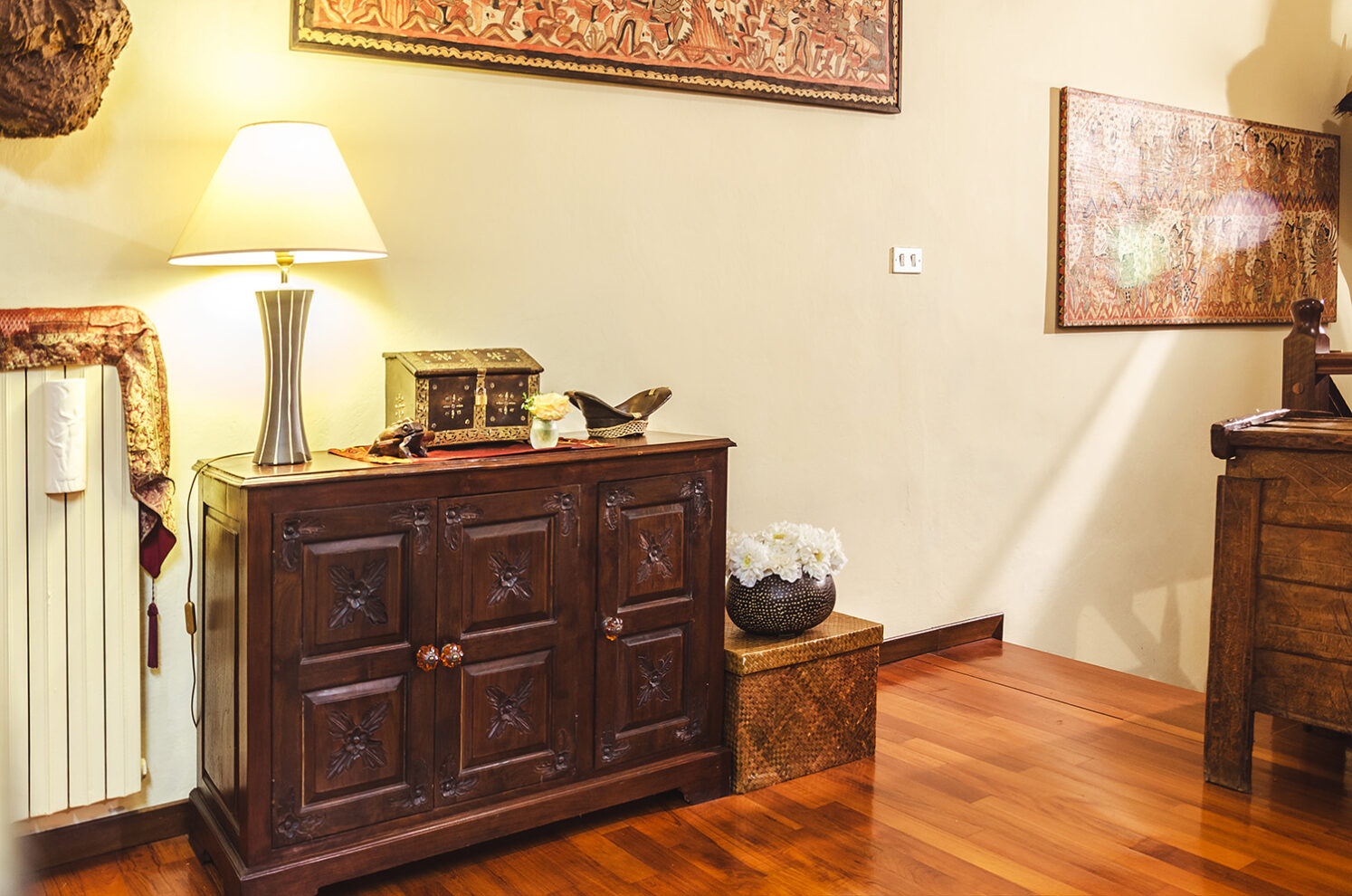 Bijouhouse-hall-lamp